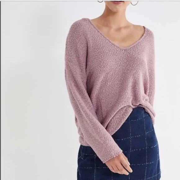 Urban Outfitters Maeve Reversible V-Neck Sweater - size medium - Picture 2 of 10